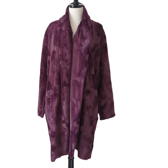 Johnny Was Workshop Jacket M Rose Faux Fur Coat Boho Purple Midi Fluffy Soft